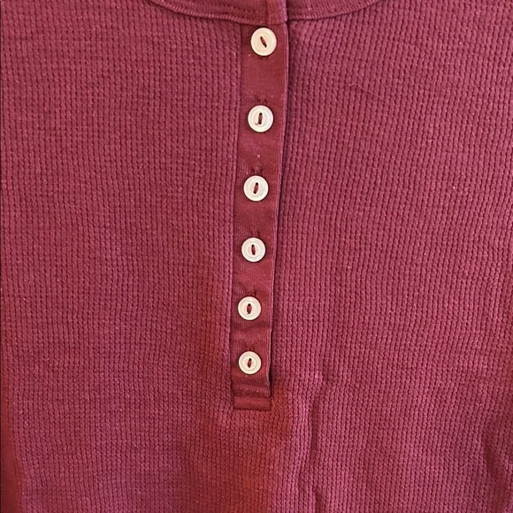 Metropolitan Burgundy Henley Top - Picture 2 of 4